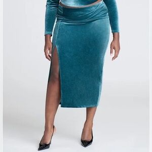 Eloquii Teal Velvet Skirt